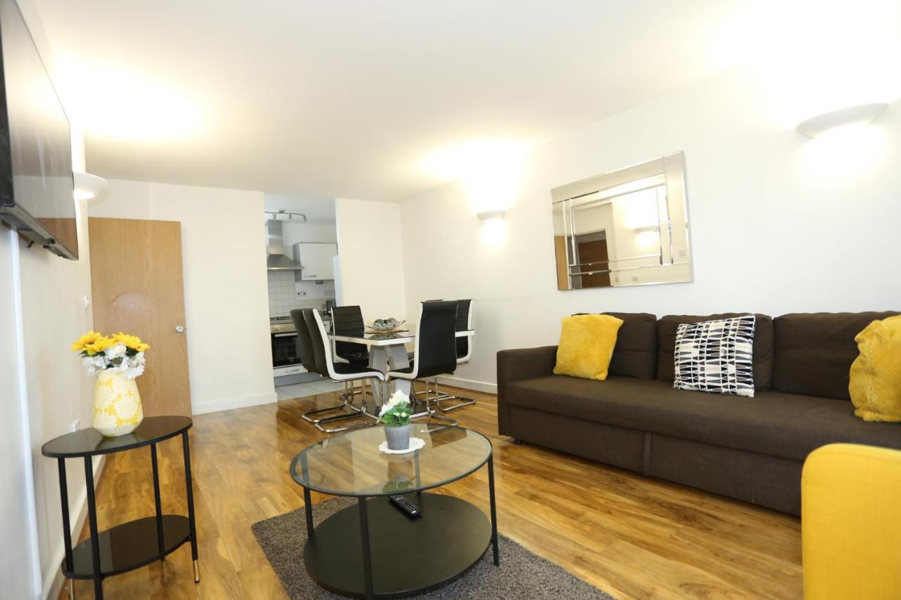 Lovely View 2 Beds 2 Bath Apartment, Лондон Екстер'єр фото